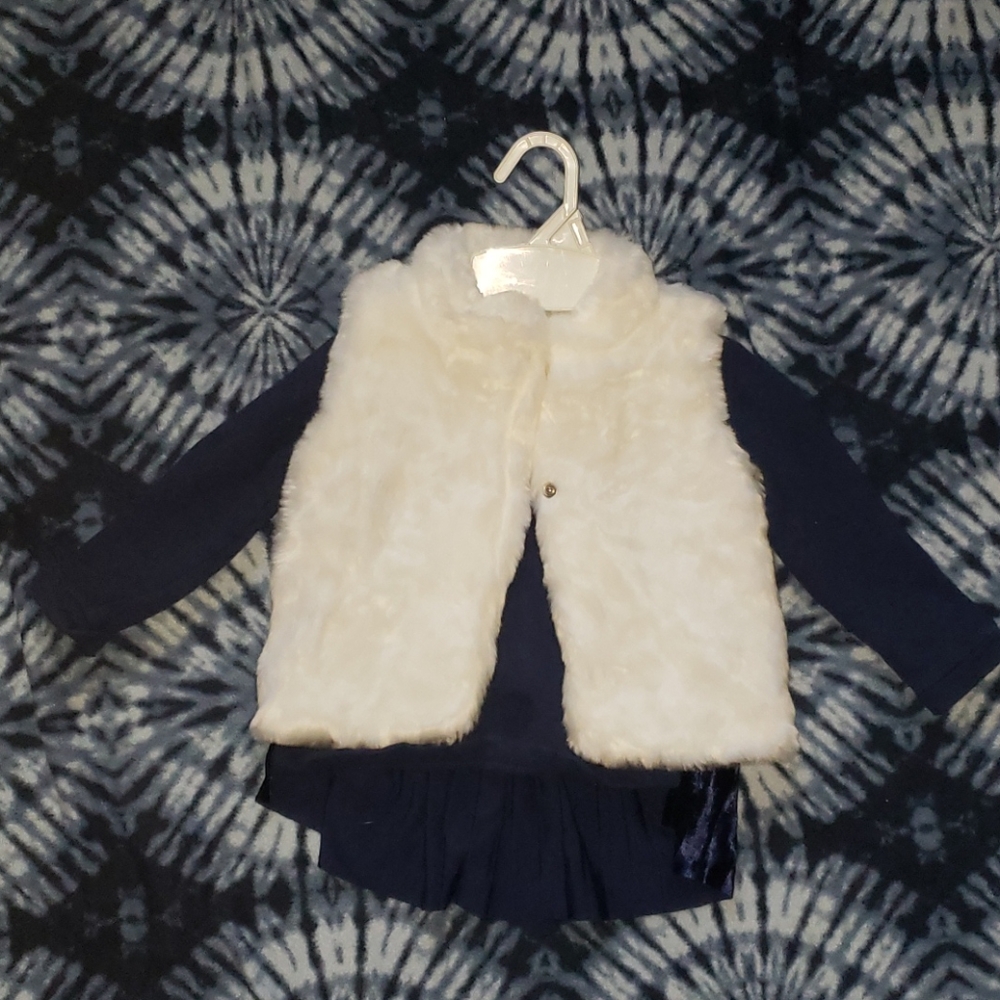 2t Girls Navy top and fuzzy vest